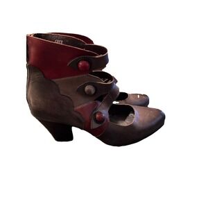 L'ARTISTE By Spring Step Autumn 3 Strap Booties Gray Red Size 41 9.5